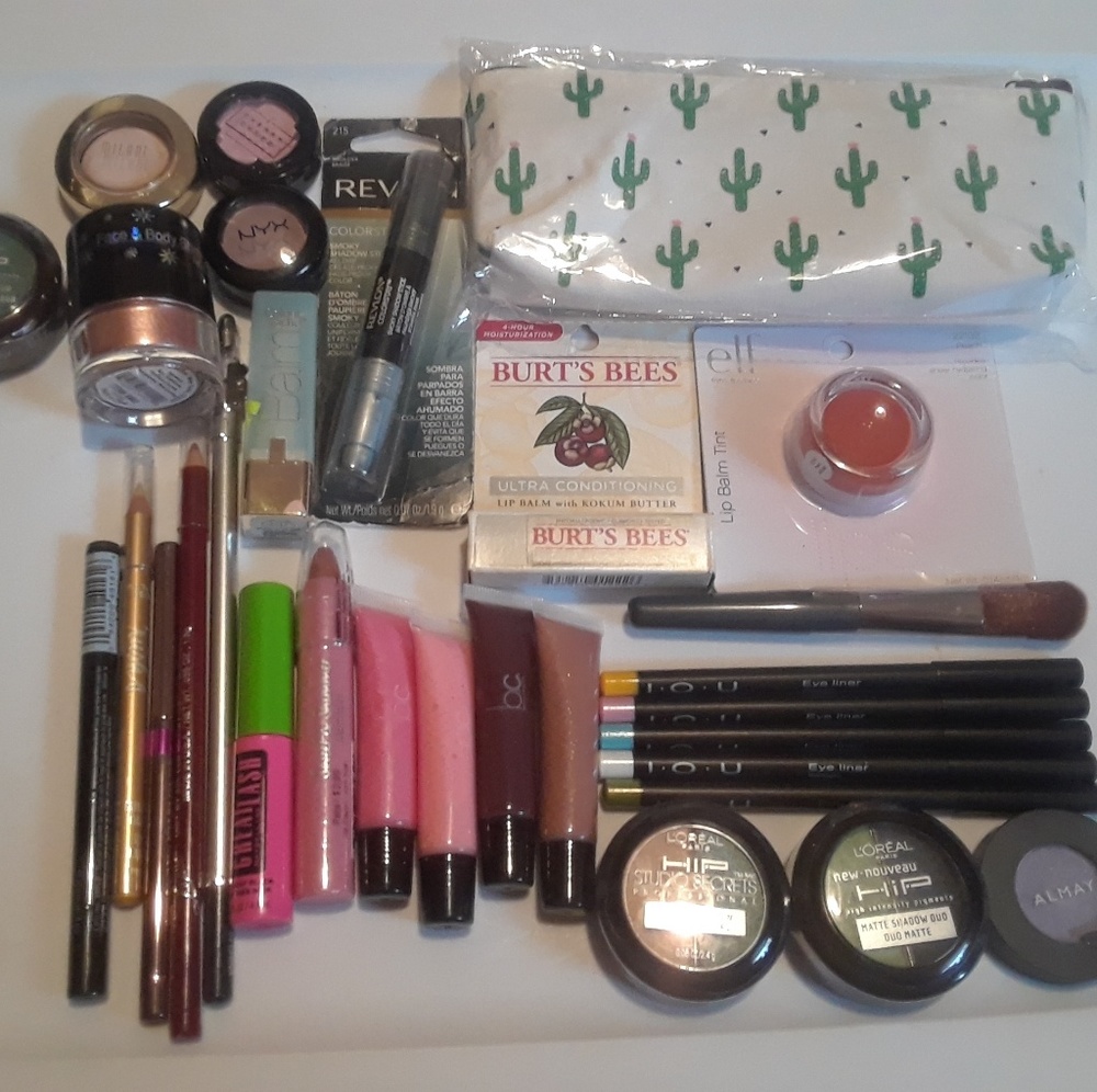 New makeup bundle
